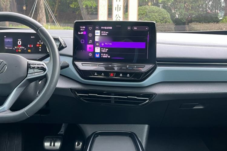 Used Volkswagen ID.4 X 2021 Pro Smart Long-Range Edition Interior 4