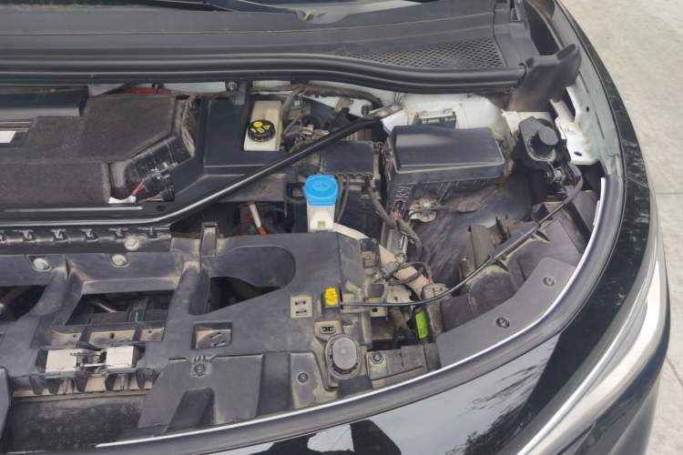 Used Volkswagen ID.4 X 2021 Pure+ Long-Range Edition Engine Bay Left