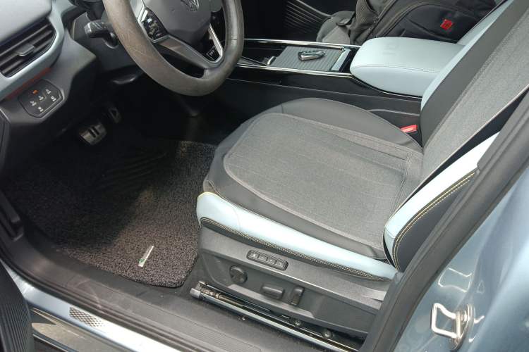 Used Volkswagen ID.4 X 2021 1st Edition ID. First Impression Edition Left Front Seat