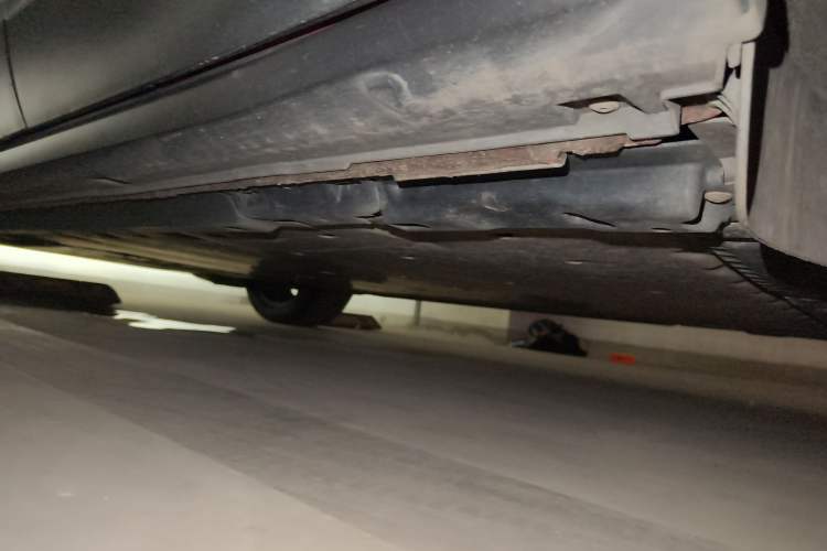 Used Volkswagen ID.4 X 2021 Pro Smart Long-Range Edition Left Side Sill
