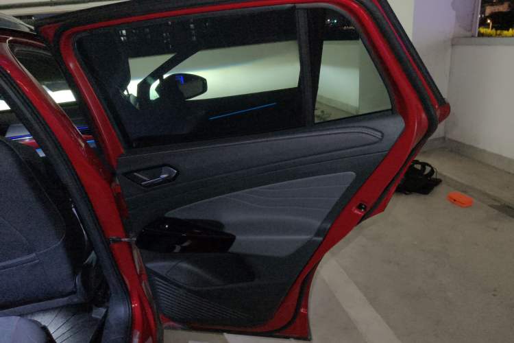 Used Volkswagen ID.4 X 2021 Pro Smart Long-Range Edition Right Rear Door Interior