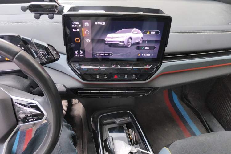 Used Volkswagen ID.4 X 2021 Pro Smart Long-Range Edition Audio And AC Panel
