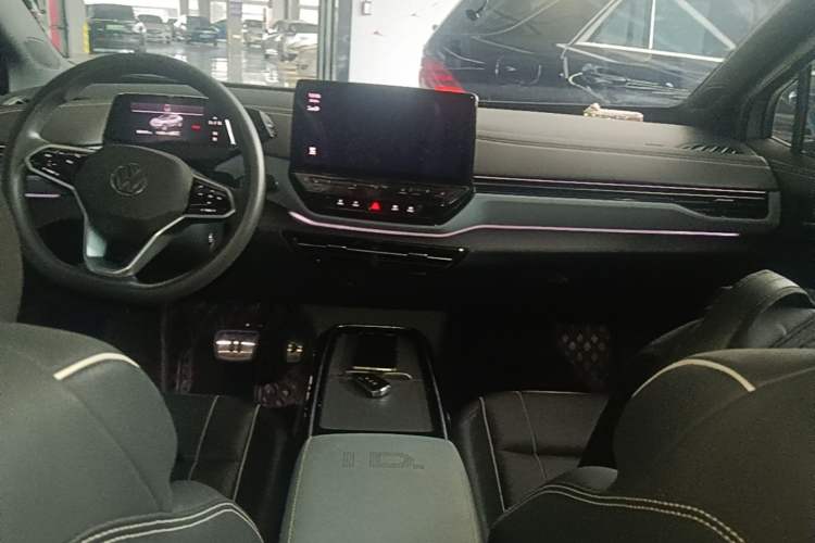 Used Volkswagen ID.4 X 2021 Pure Edition Center Console