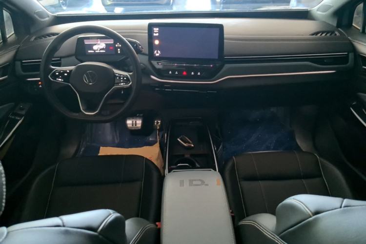 Used Volkswagen ID.4 X 2021 Pure+ Long-Range Edition Center Console