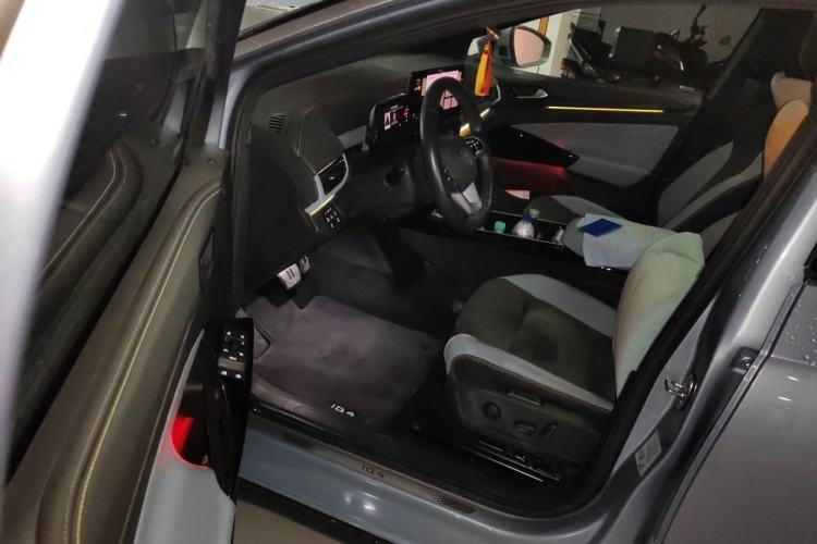 Used Volkswagen ID.4 X 2021 Pro Smart Long-Range Edition Driver Seat