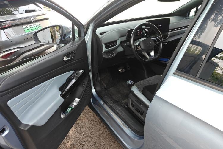 Used Volkswagen ID.4 X 2021 Pro Smart Long-Range Edition Driver Seat
