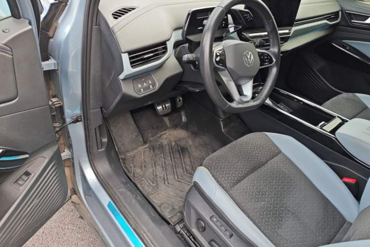 Used Volkswagen ID.4 X 2021 Pro Smart Long-Range Edition Driver Seat