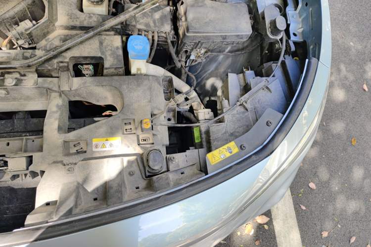 Used Volkswagen ID.4 X 2021 Kinergy All-Wheel Drive Early-Bird Edition Engine Bay Left