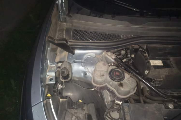 Used Volkswagen ID.4 X 2021 Pro Smart Long-Range Edition Engine Bay Right