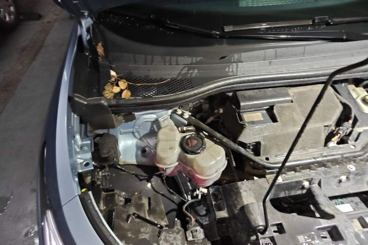 Used Volkswagen ID.4 X 2021 Pure+ Long-Range Edition Engine Bay Right