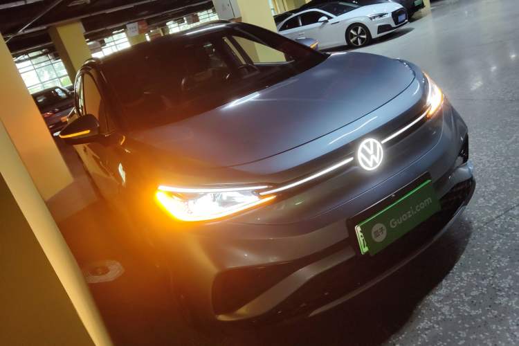 Used Volkswagen ID.4 X 2021 Kinergy All-Wheel Drive Early-Bird Edition Front Right 45 Deg