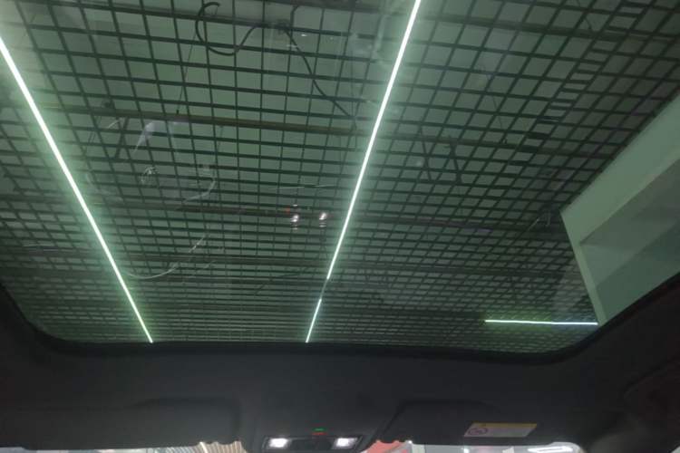 Used Volkswagen ID.4 X 2021 Pro Smart Long-Range Edition Headliner