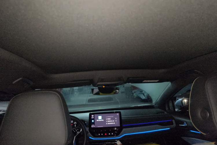 Used Volkswagen ID.4 X 2021 Pro Smart Long-Range Edition Headliner