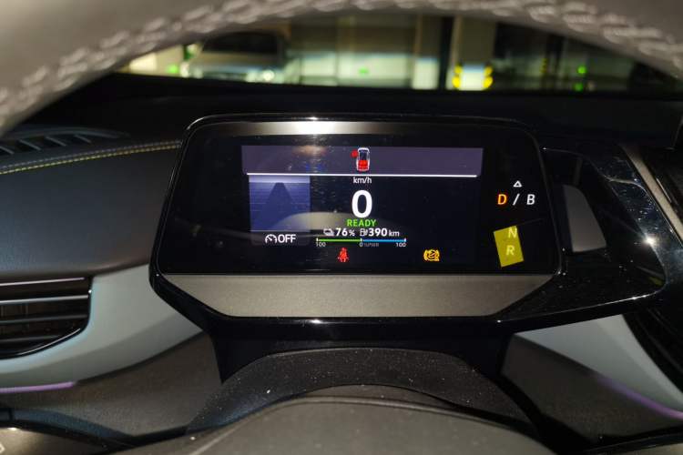 Used Volkswagen ID.4 X 2021 Pro Smart Long-Range Edition Instrument Cluster