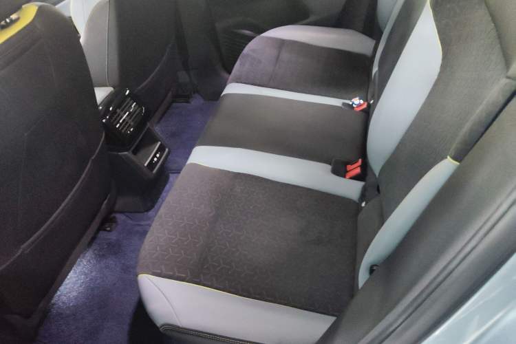 Used Volkswagen ID.4 X 2021 Kinergy All-Wheel Drive Early-Bird Edition Interior 4