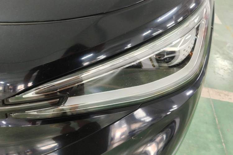 Used Volkswagen ID.4 X 2021 Pro Smart Long-Range Edition Left Front Headlight