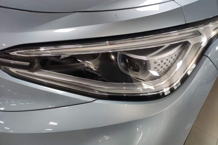 Used Volkswagen ID.4 X 2021 Pro Smart Long-Range Edition Left Front Headlight