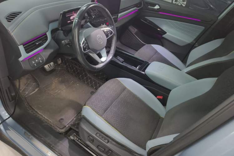 Used Volkswagen ID.4 X 2021 Pro Smart Long-Range Edition Left Front Seat