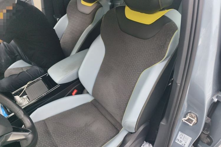 Used Volkswagen ID.4 X 2021 Pro Smart Long-Range Edition Left Front Seat