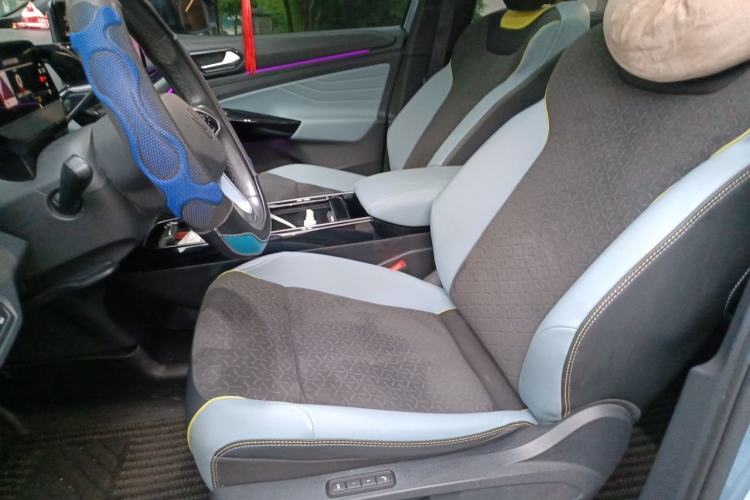 Used Volkswagen ID.4 X 2021 Pro Smart Long-Range Edition Left Front Seat