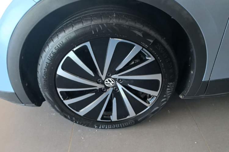 Used Volkswagen ID.4 X 2021 Pure+ Long-Range Edition Left Front Wheel Hub