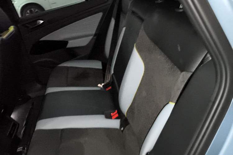 Used Volkswagen ID.4 X 2021 Pro Smart Long-Range Edition Left Rear Seat