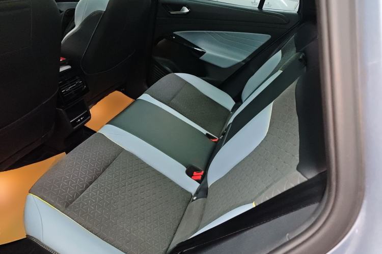Used Volkswagen ID.4 X 2021 Pro Smart Long-Range Edition Left Rear Seat