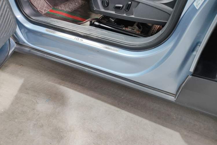 Used Volkswagen ID.4 X 2021 Pure Edition Left Side Sill