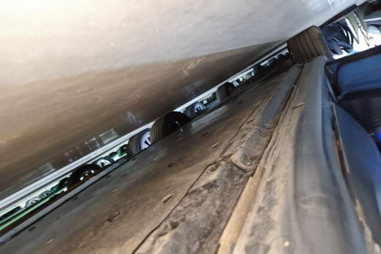 Used Volkswagen ID.4 X 2021 Pro Smart Long-Range Edition Left Side Sill