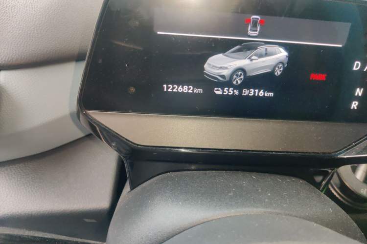 Used Volkswagen ID.4 X 2021 Pro Smart Long-Range Edition Odometer Close Up
