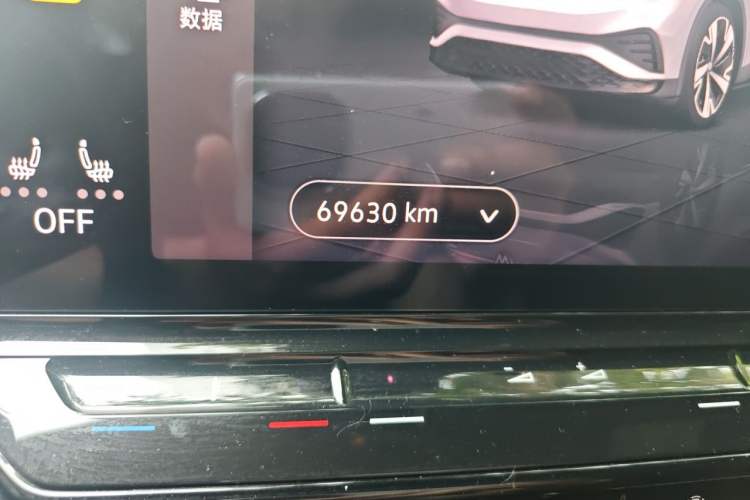 Used Volkswagen ID.4 X 2021 Pure+ Long-Range Edition Odometer Close Up
