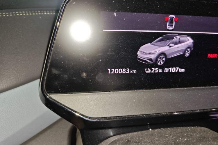 Used Volkswagen ID.4 X 2021 Pure+ Long-Range Edition Odometer Close Up