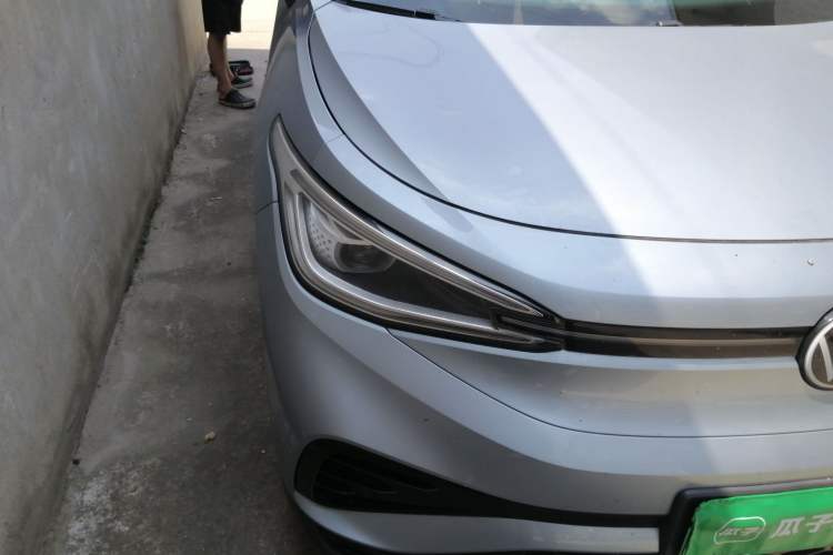 Used Volkswagen ID.4 X 2021 Pro Smart Long-Range Edition Right Front Headlight