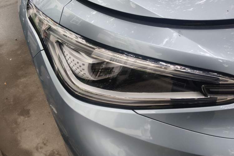 Used Volkswagen ID.4 X 2021 Pure+ Long-Range Edition Right Front Headlight