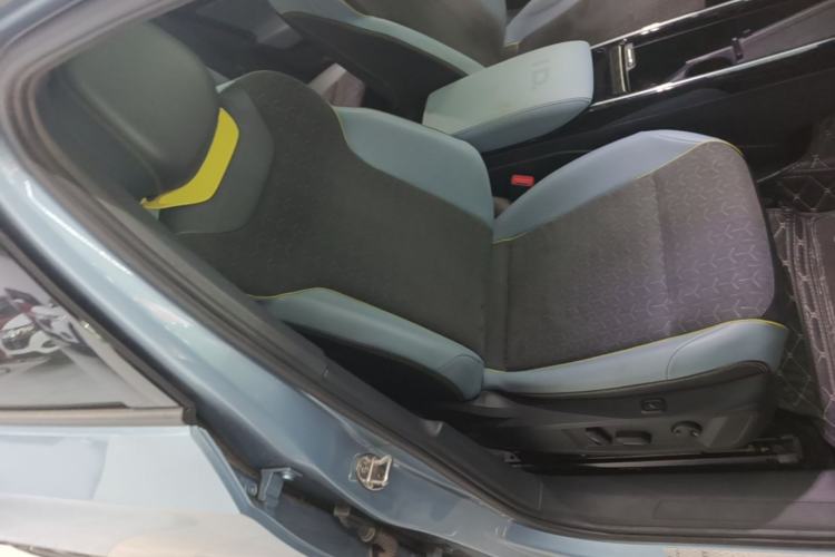Used Volkswagen ID.4 X 2021 Pro Smart Long-Range Edition Right Front Seat
