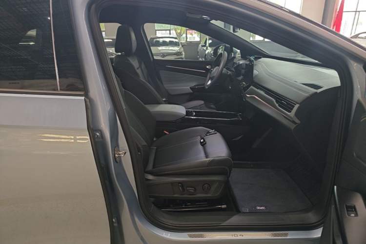 Used Volkswagen ID.4 X 2021 Pure Edition Right Front Seat