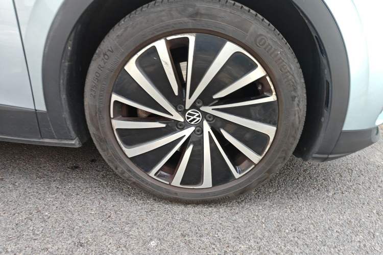Used Volkswagen ID.4 X 2021 Pro Smart Long-Range Edition Right Front Wheel Hub