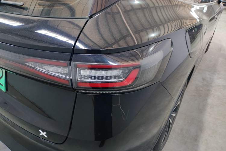 Used Volkswagen ID.4 X 2021 Pure Edition Right Rear Taillight