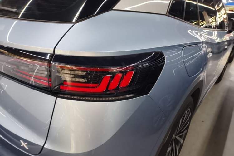 Used Volkswagen ID.4 X 2021 Pro Smart Long-Range Edition Right Rear Taillight