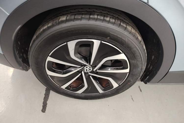 Used Volkswagen ID.4 X 2021 Pure Edition Right Rear Wheel Hub