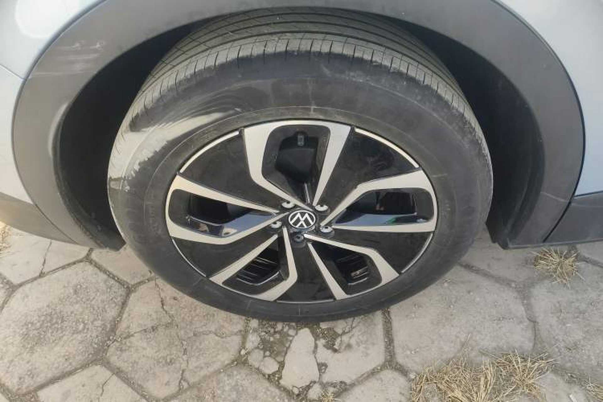 Used Volkswagen ID.4 X 2021 Pure Edition Right Rear Wheel Hub
