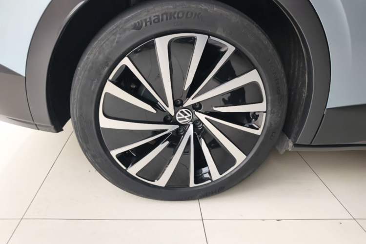 Used Volkswagen ID.4 X 2021 Pro Smart Long-Range Edition Right Rear Wheel Hub