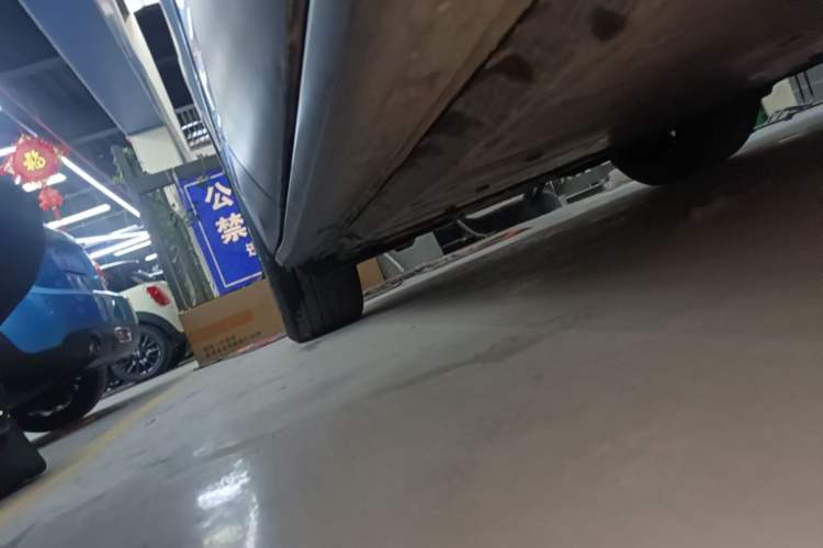 Used Volkswagen ID.4 X 2021 Pro Smart Long-Range Edition Right Side Sill