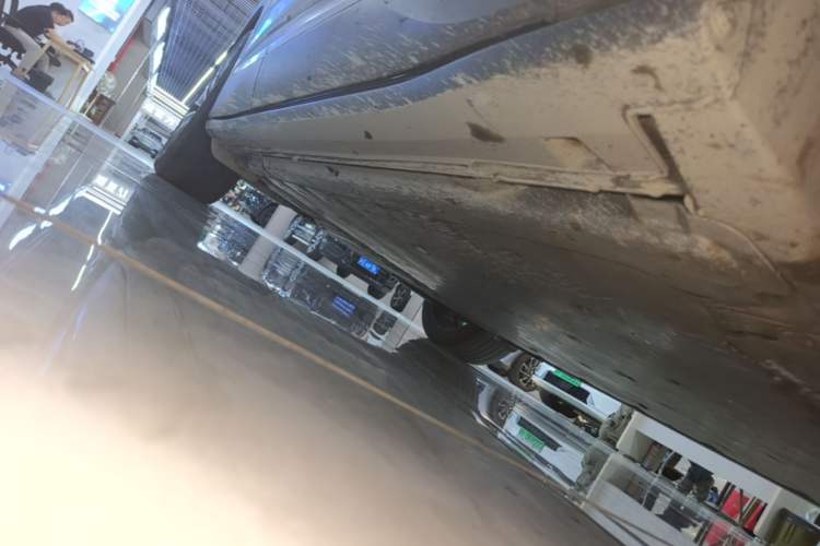 Used Volkswagen ID.4 X 2021 Pro Smart Long-Range Edition Right Side Sill