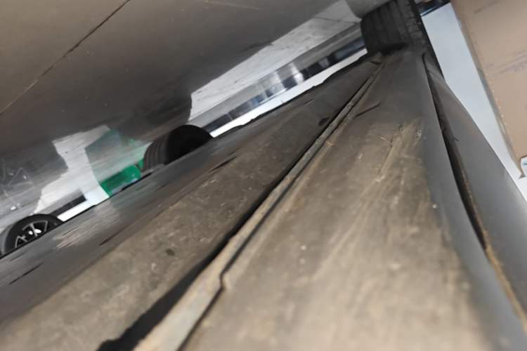 Used Volkswagen ID.4 X 2021 Pure+ Long-Range Edition Right Side Sill