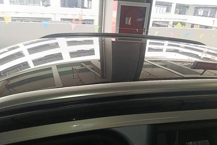 Used Volkswagen ID.4 X 2021 Pure Edition Roof
