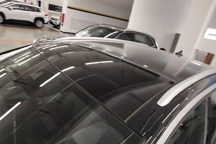 Used Volkswagen ID.4 X 2021 Pure Edition Roof