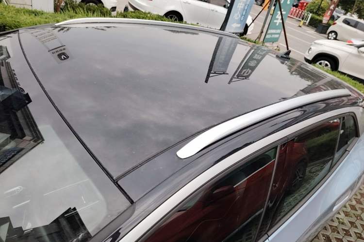 Used Volkswagen ID.4 X 2021 Pure Edition Roof