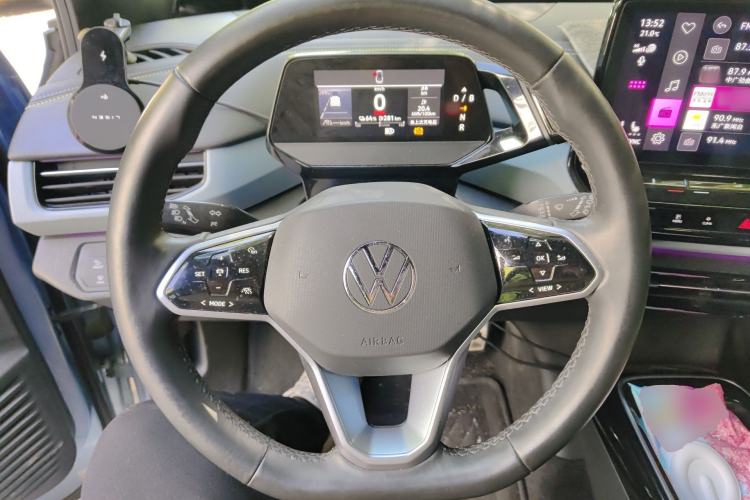 Used Volkswagen ID.4 X 2021 Kinergy All-Wheel Drive Early-Bird Edition Steering Wheel