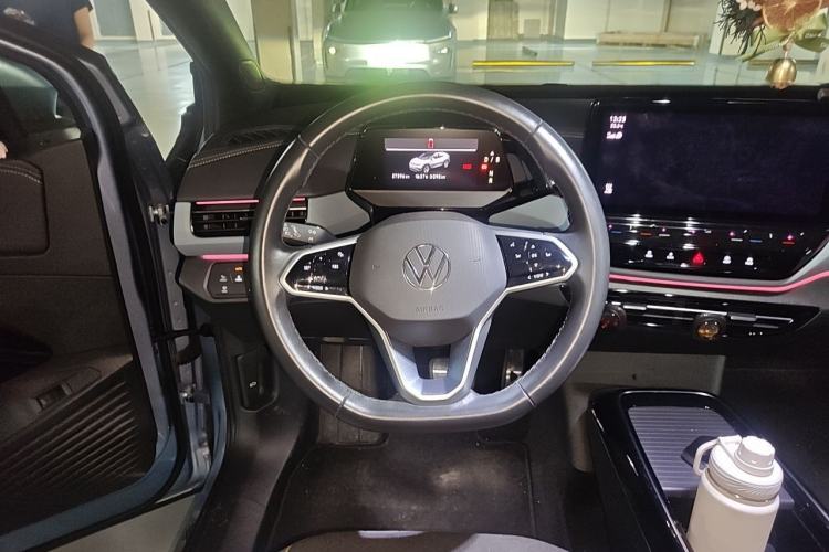 Used Volkswagen ID.4 X 2021 Pro Smart Long-Range Edition Steering Wheel